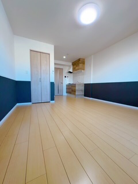 物件内観写真8　(居室)