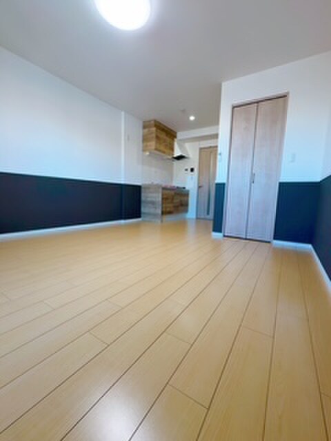 物件内観写真9　(居室)