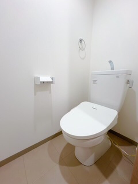 物件内観写真13　(トイレ)