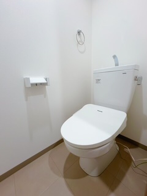 物件内観写真13　(トイレ)