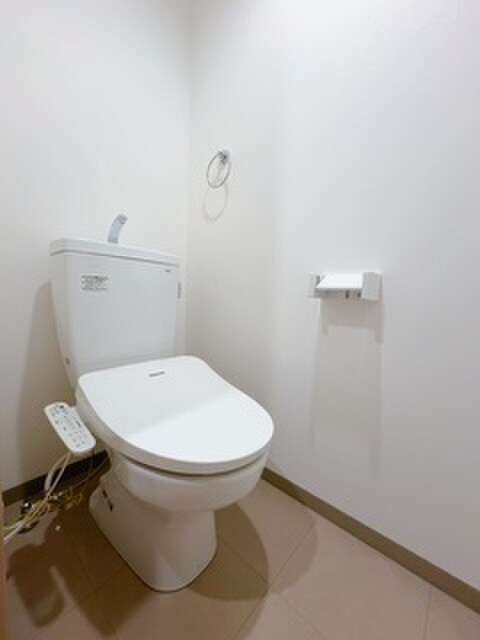 物件内観写真13　(トイレ)