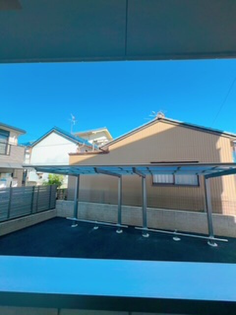 物件内観写真18　(室内からの展望)