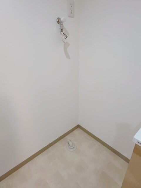 物件内観写真20　(洗濯機置場)