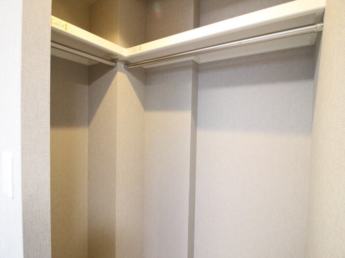 物件内観写真12　(収納)