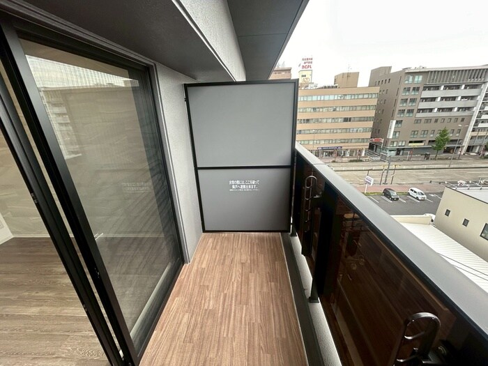 物件内観写真17　(ベランダ・バルコニー)