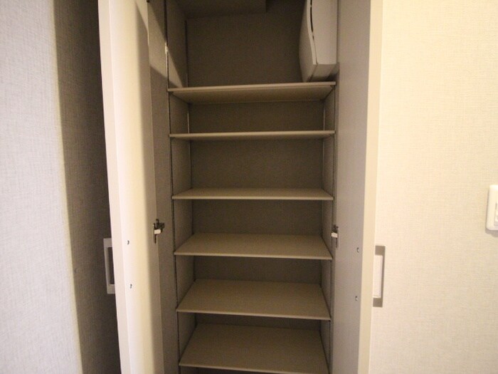 物件内観写真21　(靴箱)