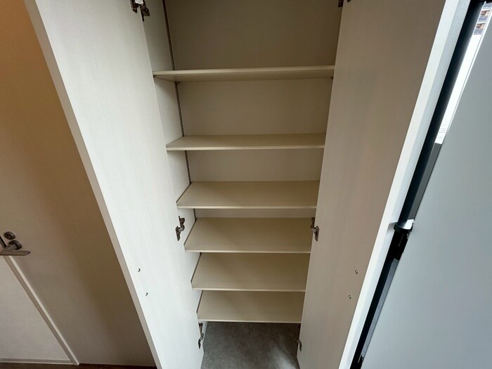 物件内観写真21　(靴箱)