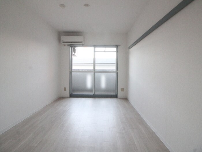 物件内観写真21　(居室)