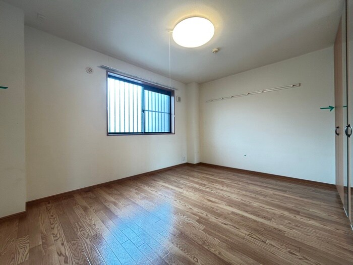 物件内観写真17　(居室)