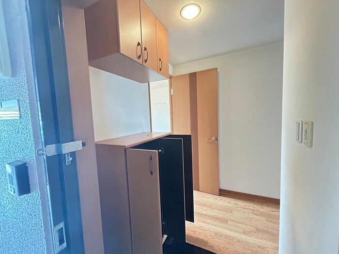 物件内観写真19　(靴箱)