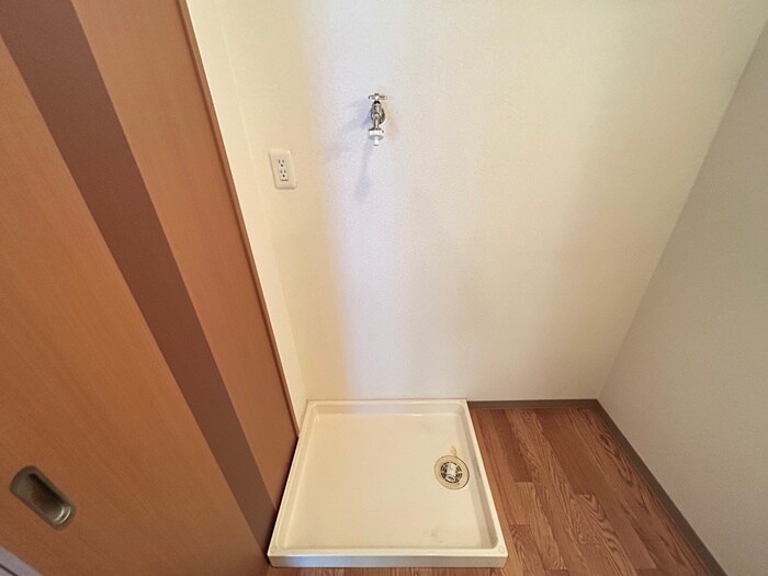 物件内観写真22　(洗濯機置場)