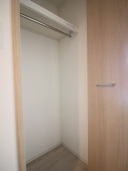 物件内観写真17　(収納)