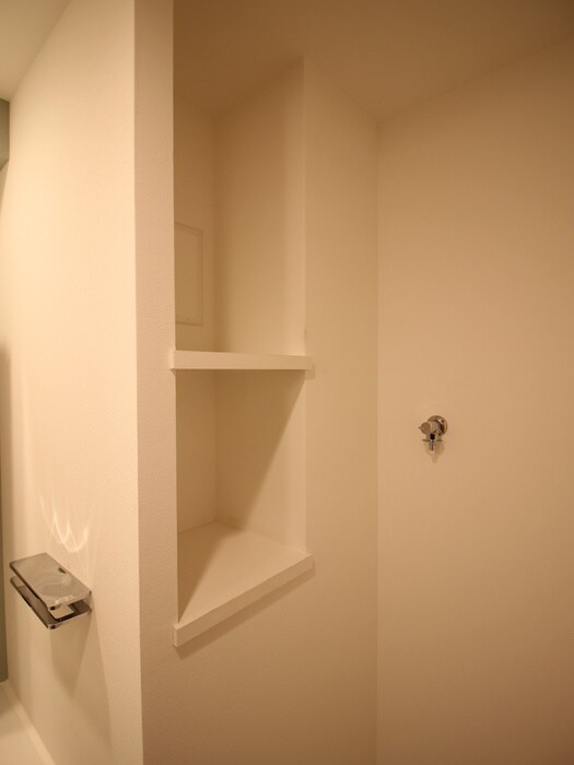 物件内観写真18　(収納)