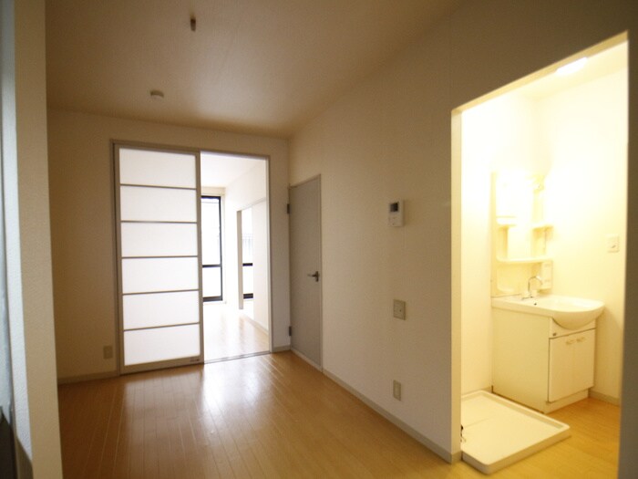 物件内観写真19　(居室)