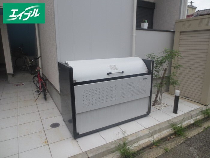 物件外観写真3　(建物設備)