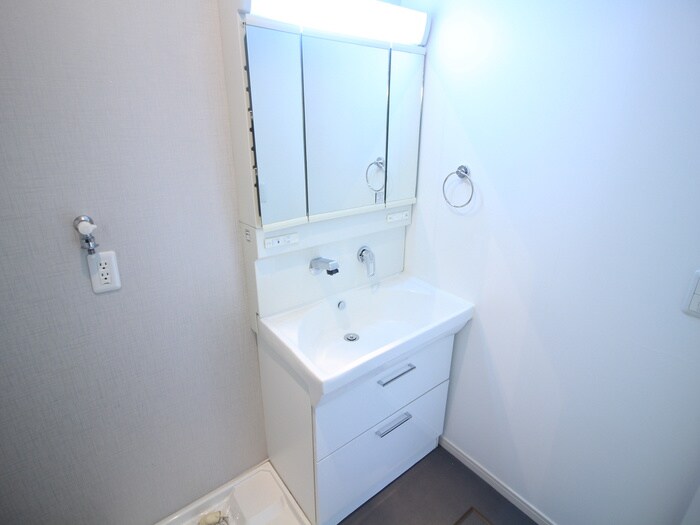 物件内観写真13　(洗面)