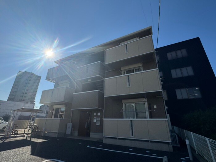 物件外観写真3　(外観写真)