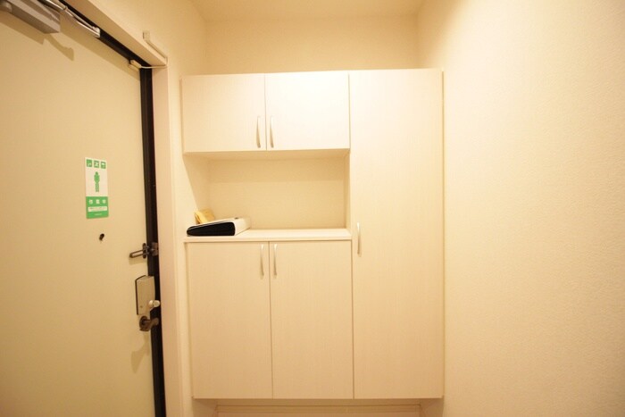 物件内観写真14　(靴箱)