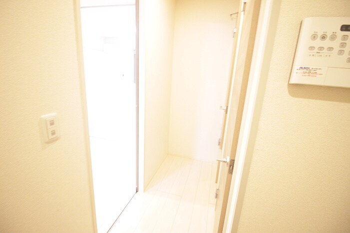 物件内観写真17　(廊下)