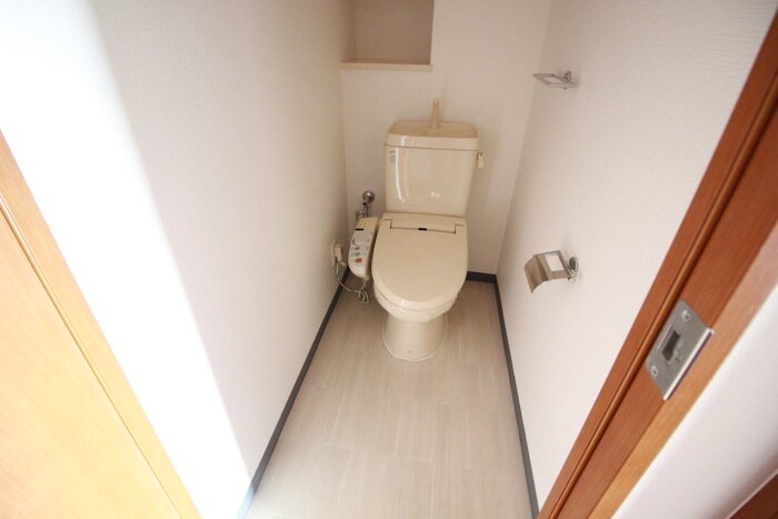 物件内観写真13　(トイレ)