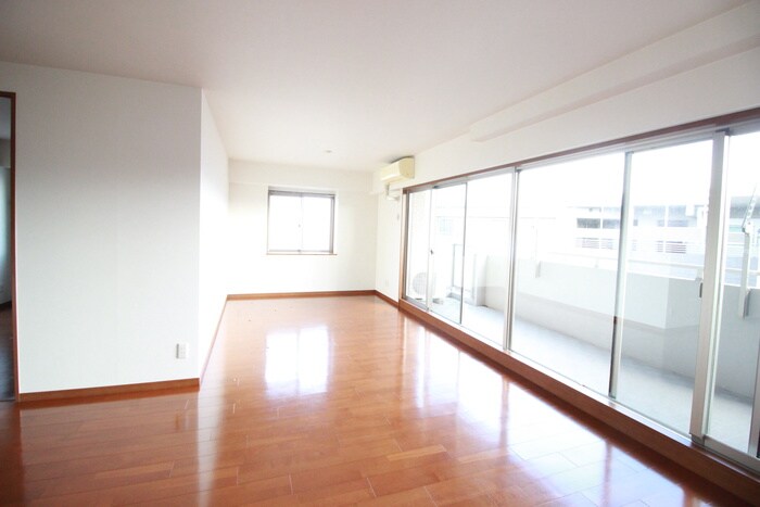 物件内観写真21　(居室)