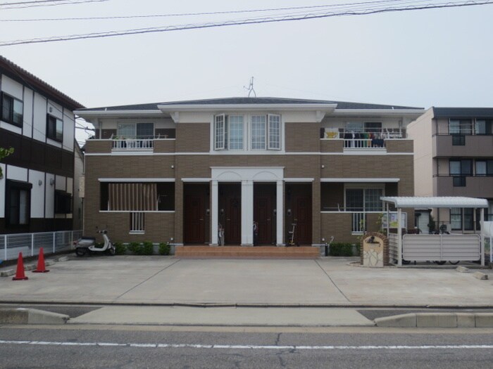 ソル　バンビーノの物件外観写真