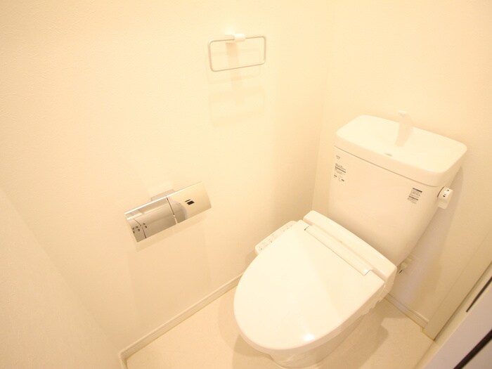 物件内観写真13　(トイレ)