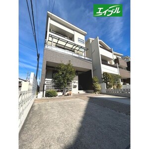 柳ケ枝町2丁目戸建外観写真