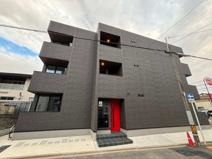 物件外観写真1　(外観写真)