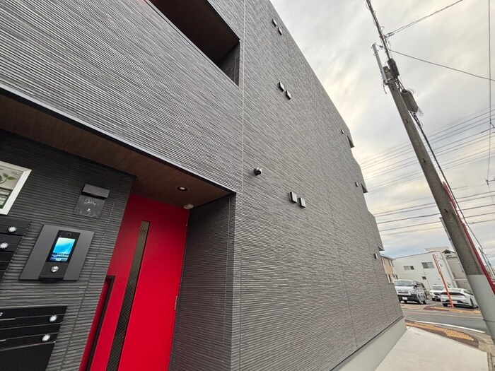 物件外観写真4　(建物設備)