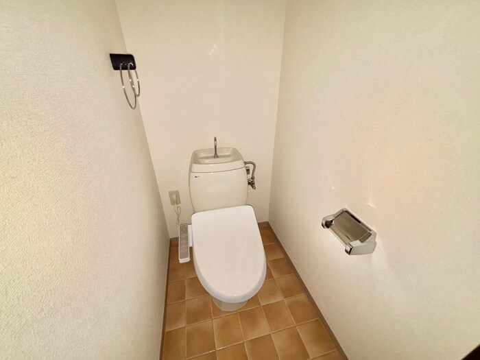 物件内観写真12　(トイレ)