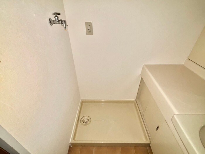 物件内観写真22　(洗濯機置場)