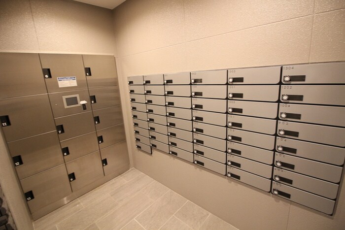 物件外観写真4　(建物設備)