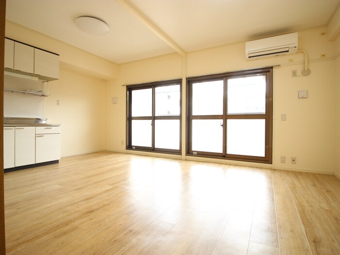 物件内観写真8　(居室)