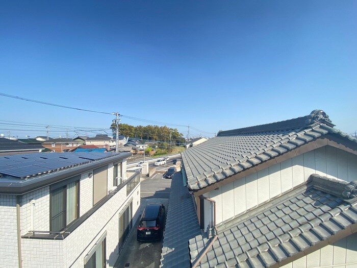 物件内観写真22　(室内からの展望)