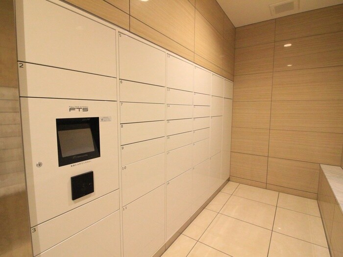 物件外観写真6　(建物設備)