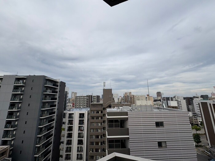 物件内観写真17　(室内からの展望)