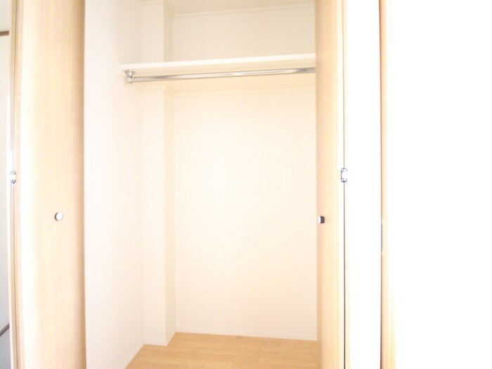 物件内観写真11　(収納)