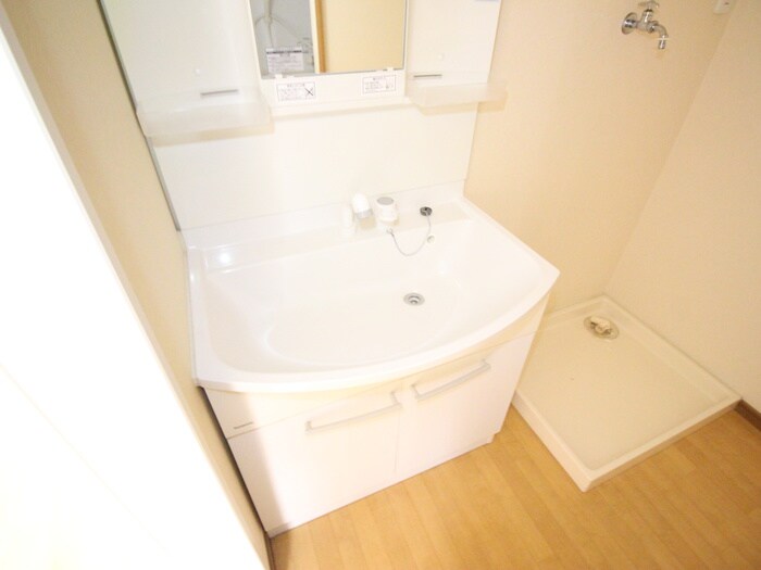 物件内観写真13　(洗面)