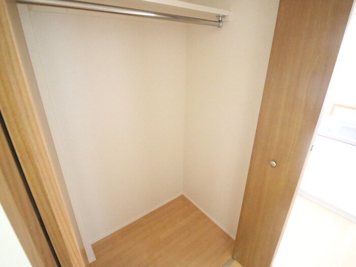 物件内観写真14　(収納)