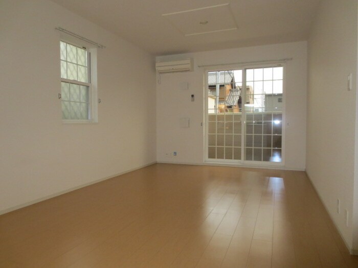 物件内観写真12　(居室)