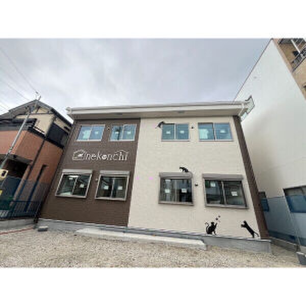 物件外観写真2　(建築中)