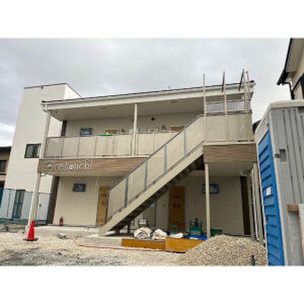 物件外観写真4　(建築中)