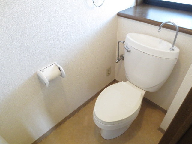 物件内観写真13　(トイレ)