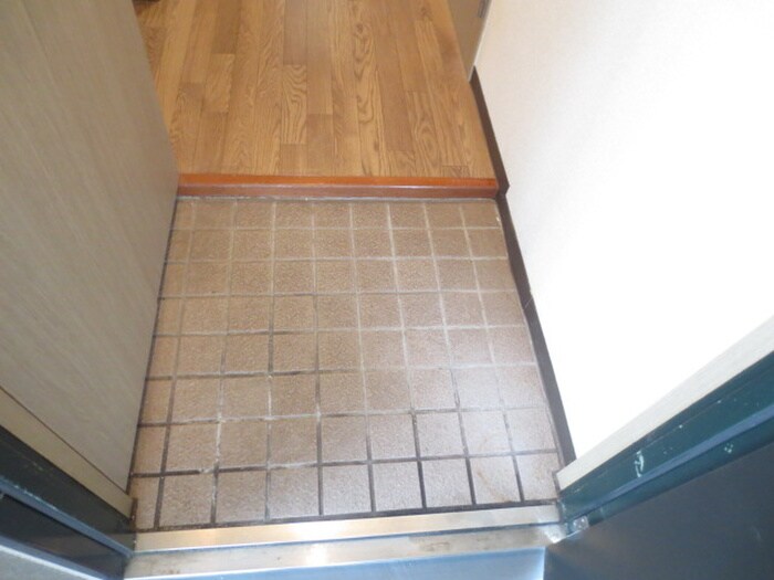 物件内観写真20　(玄関)