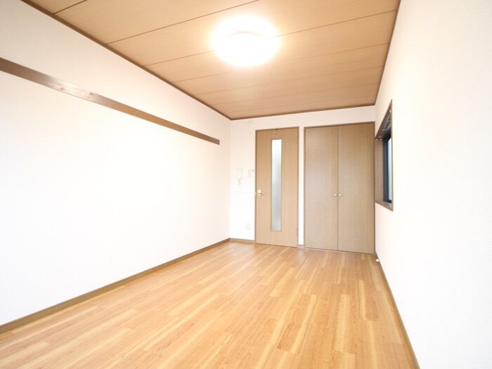 物件内観写真18　(居室)