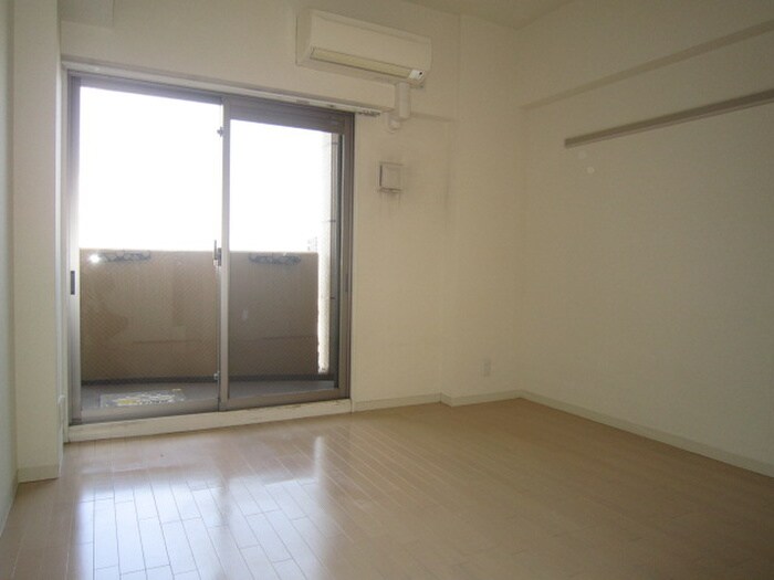 物件内観写真17　(居室)