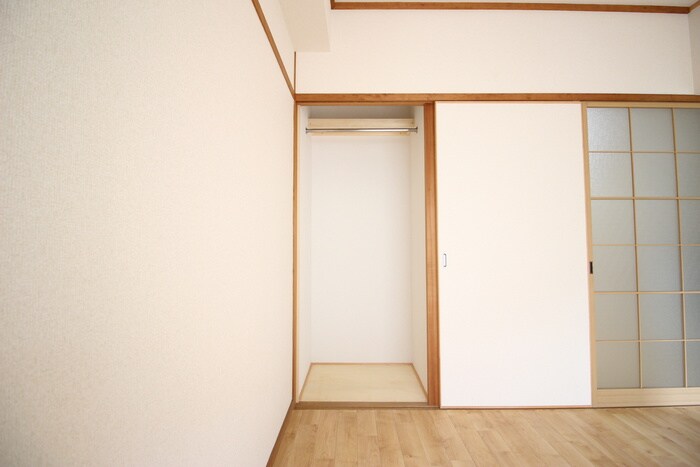 物件内観写真10　(収納)