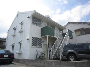 ホワイトハイツ東名外観写真