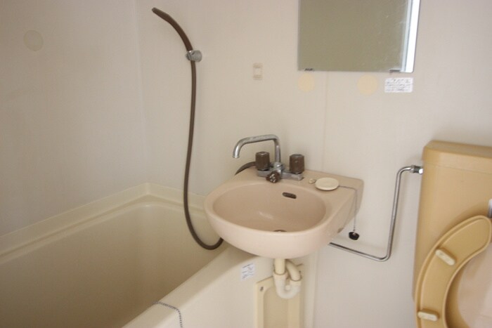 物件内観写真12　(洗面)